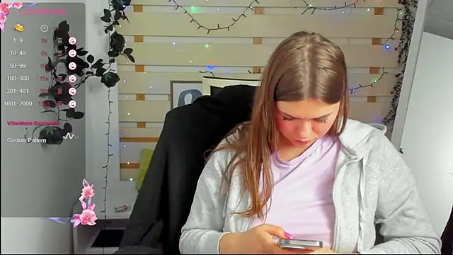 Josephine_Kiss webcam