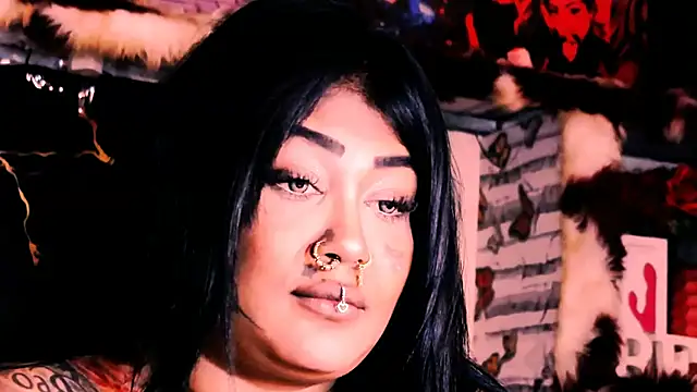 indian_dreamgirl webcam