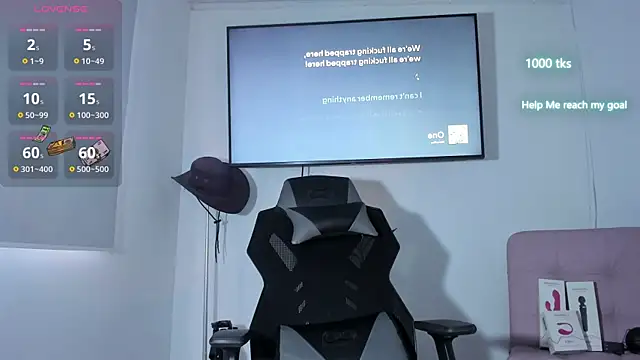 emily_palmeer webcam