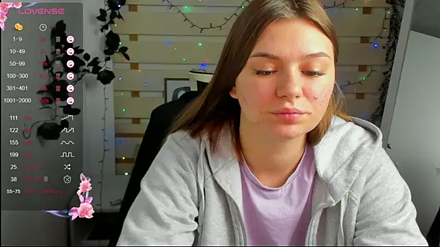 Josephine_Kiss webcam