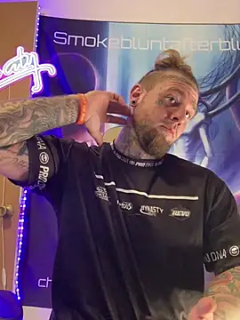 Smokebluntafterblunt webcam