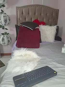 PandoraLuxury webcam