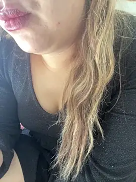 yassminsexy22 webcam