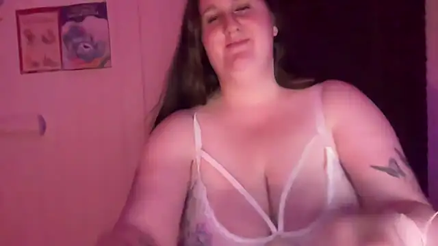xopeachybaby webcam