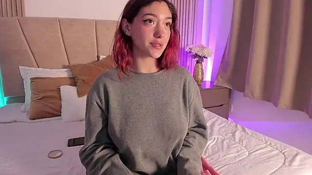 victoria_beaumont (F teen) - Help me go to the BTS concert🎶