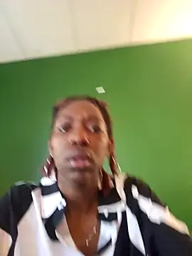 oliviaprettypussy webcam