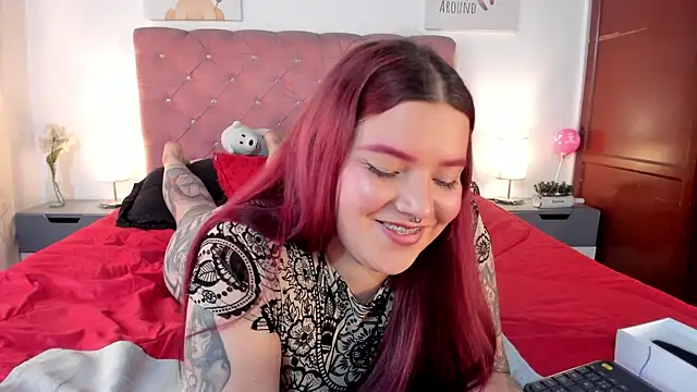 CelessteRedds webcam