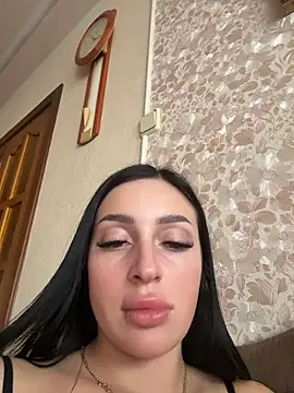 Webcam Model (Soft_Pleasure)  is live.Free join now!