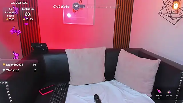 Nahiajhonson_ webcam