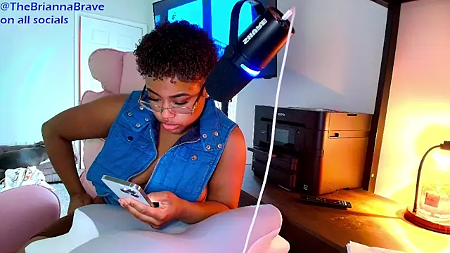 BriannaBrave webcam