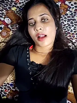 cute_radhikaa webcam