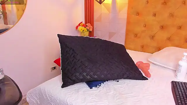 violet_sweet19 webcam