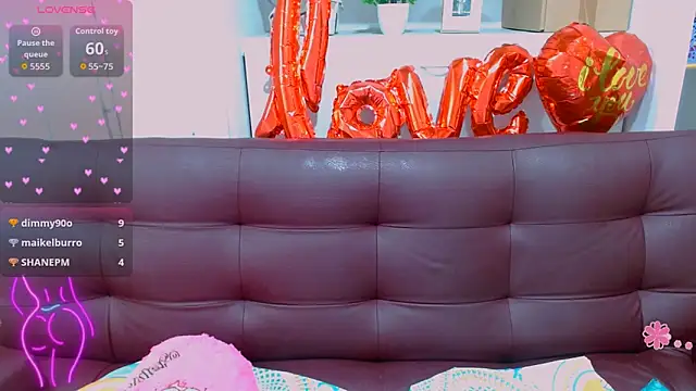 angelhotlatina18 webcam