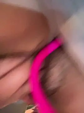 美女littleqiu在线直播