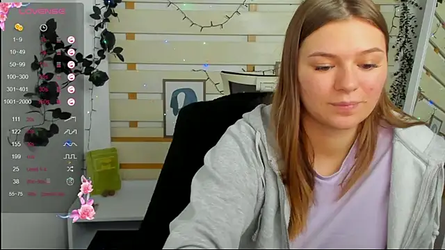 Josephine_Kiss webcam