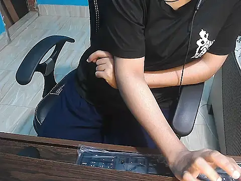 meghbalikargolponoy09 webcam