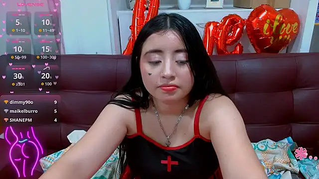 angelhotlatina18 webcam