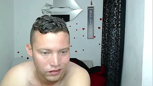 sven_fox723 webcam