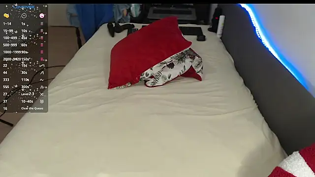 BigBootyAlice webcam