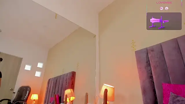 Megan_Thompsonn webcam