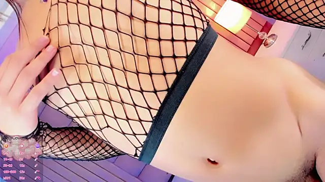 Camille_deluxe webcam