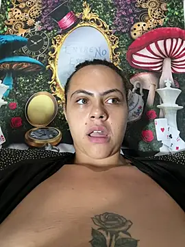 Chloe_Leaozinho webcam