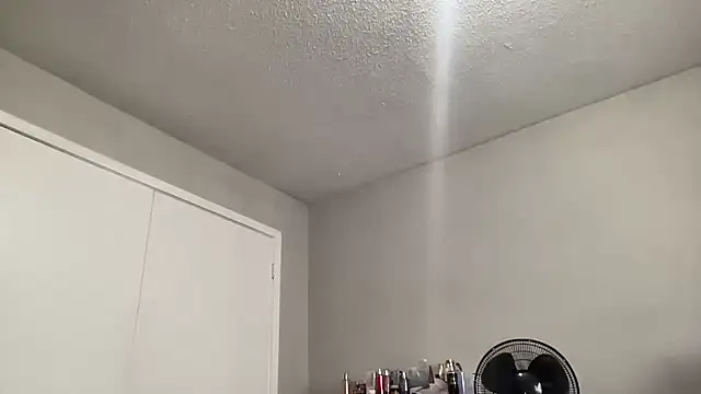 Creamesensation webcam