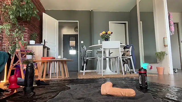 damian_ff_ - DaMiAn_FF_'s free webcam - UK Sex Cams