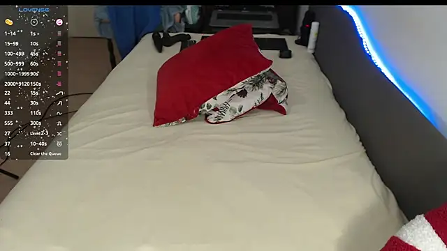 BigBootyAlice webcam