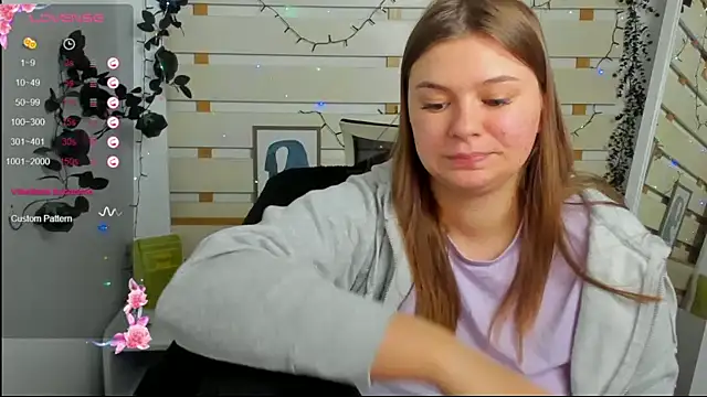 Josephine_Kiss webcam