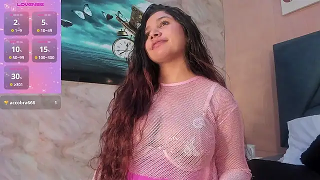 Victoria_Rosee webcam