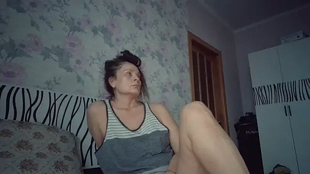 lindastars - LindaStarS's free webcam - UK Sex Cams