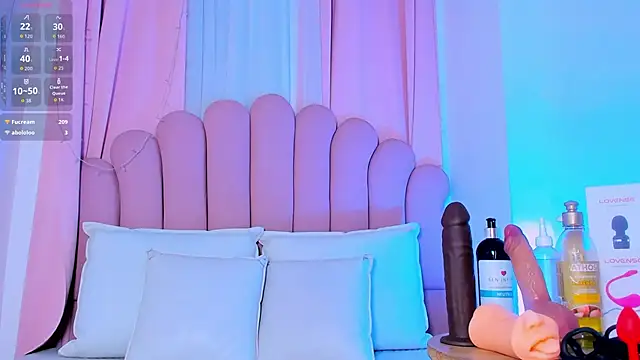 NicoleMadrird webcam