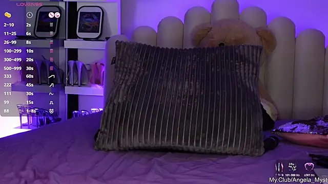 Angela_Myst webcam