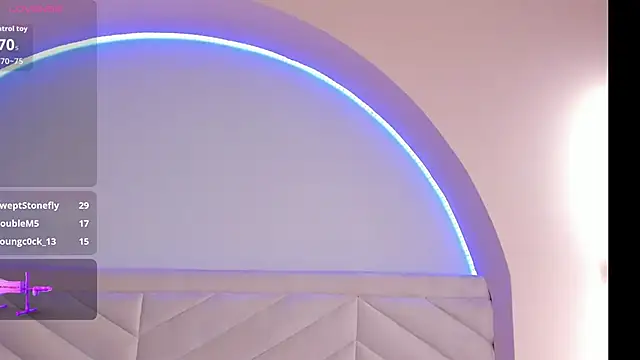 Bella_Williiams webcam