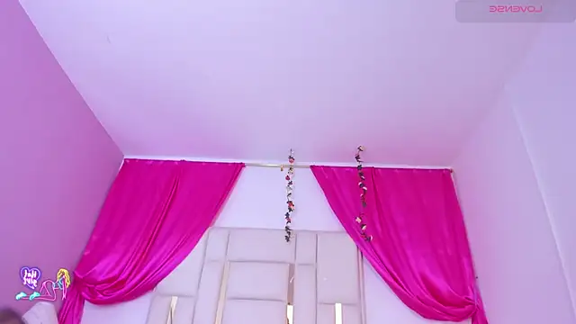 Silvanna-Casstro webcam