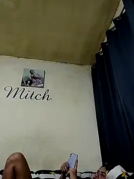 sexymitchyx24 webcam