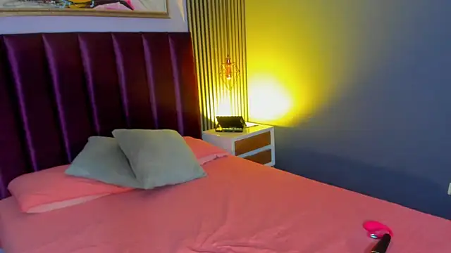 LauraAristizabal webcam