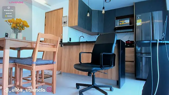 fitnolan (Ask my age) - Tips make me hard @goal Cum