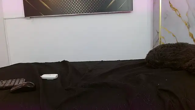 Cloeandtyfanny webcam