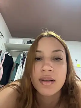 meninadeparis webcam