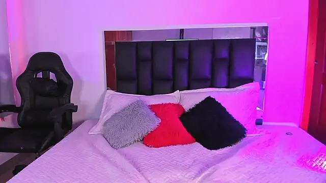 Isabella_Moon9 webcam