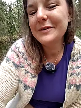 SwedishJennifer's live cam