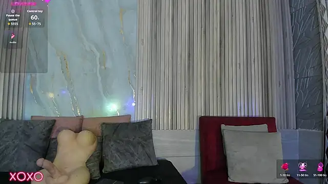 BriannaChelsea webcam