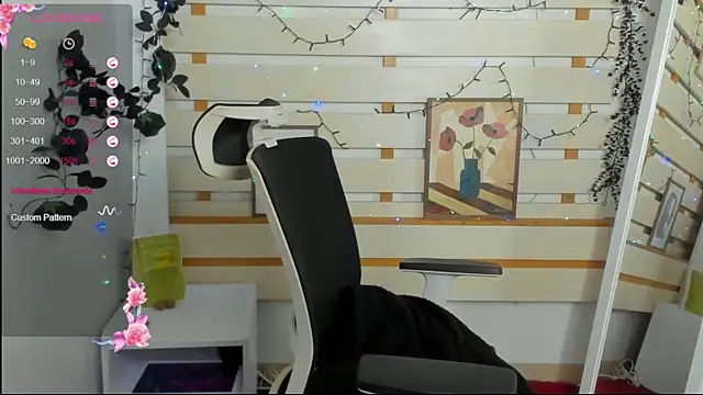 Josephine_Kiss webcam