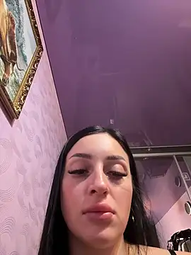 Webcam Model (Soft_Pleasure)  is live.Free join now!