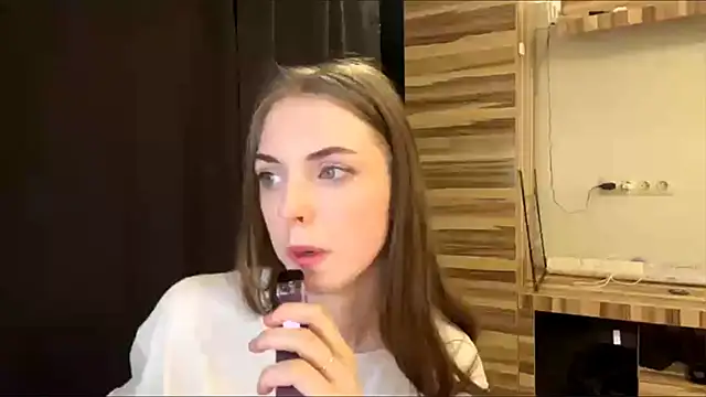 pollydream - PollyDream's free webcam - UK Sex Cams