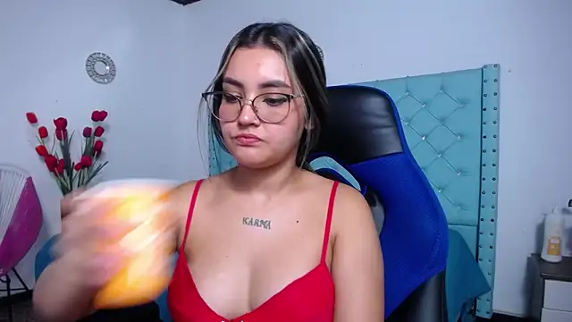 kathe-mills235 webcam