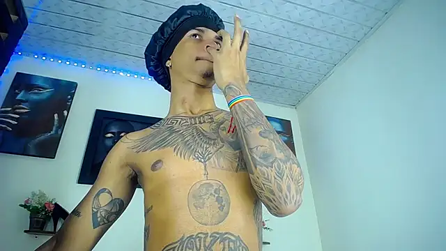 Tatoo_Noah webcam