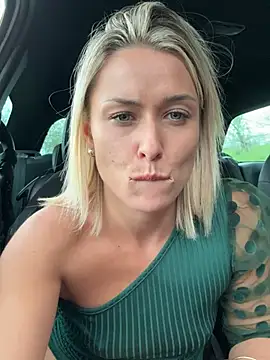 petrouchkaaa_'s room